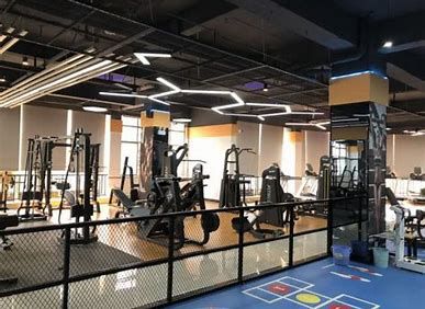 95后影视从业人员已经开始有&ldquo;中年危机&rdquo;