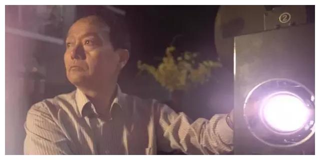 上世纪50年代老式影视器材“藏品”,他全给集齐了…