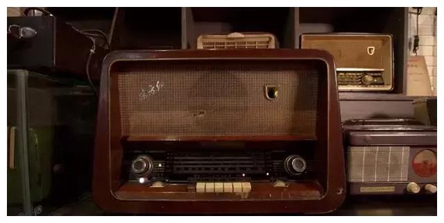 上世纪50年代老式影视器材“藏品”,他全给集齐了…