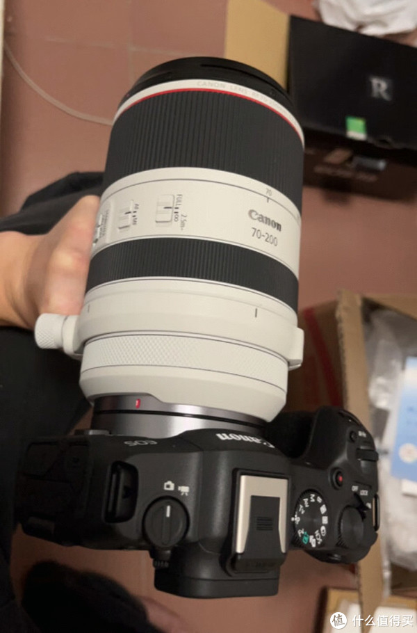 佳能EOS R8 vs EOS R6:性能、价格与性价比全解析,哪款更适合你? 佳能EOS R8 vs EOS R6:性能、价格与性价比全解析,哪款更适合你?